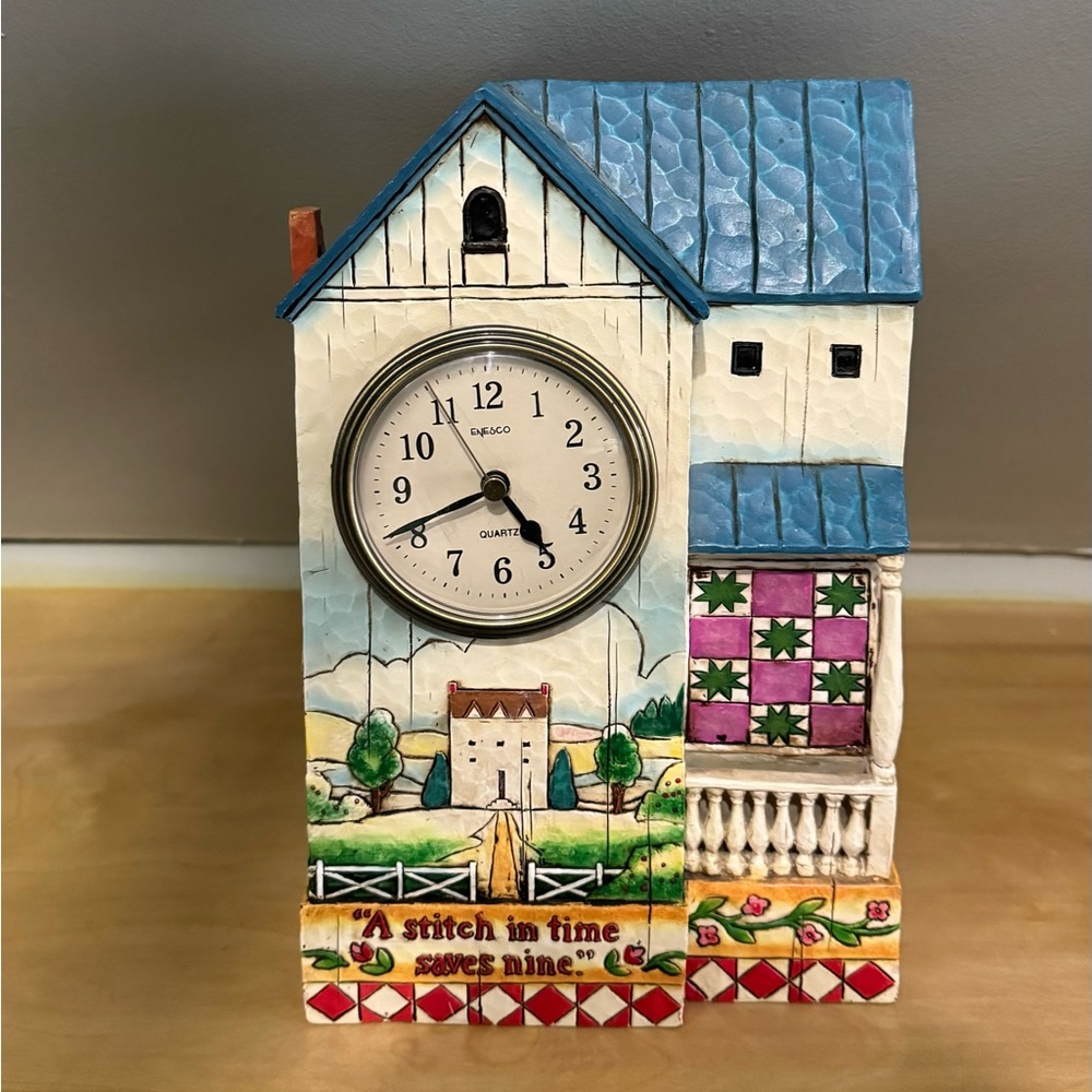 Jim Shore adorable Cottage House Clock